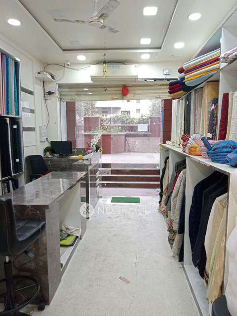 Shop in Shukrawar Peth, Pune for sale 