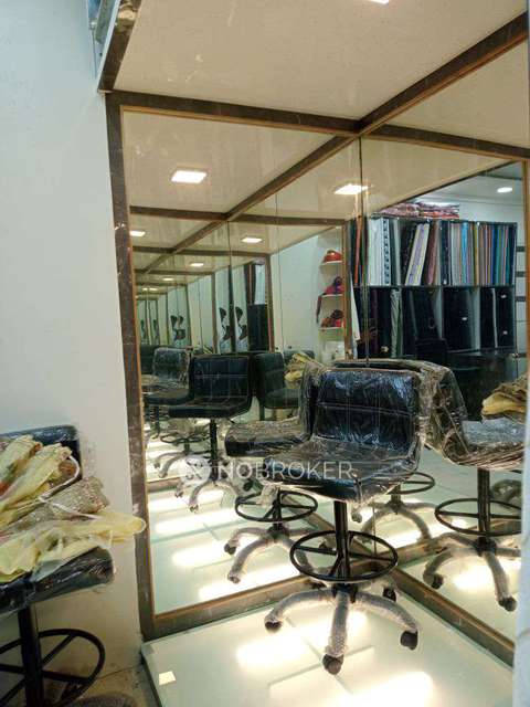 Shop in Shukrawar Peth, Pune for sale 