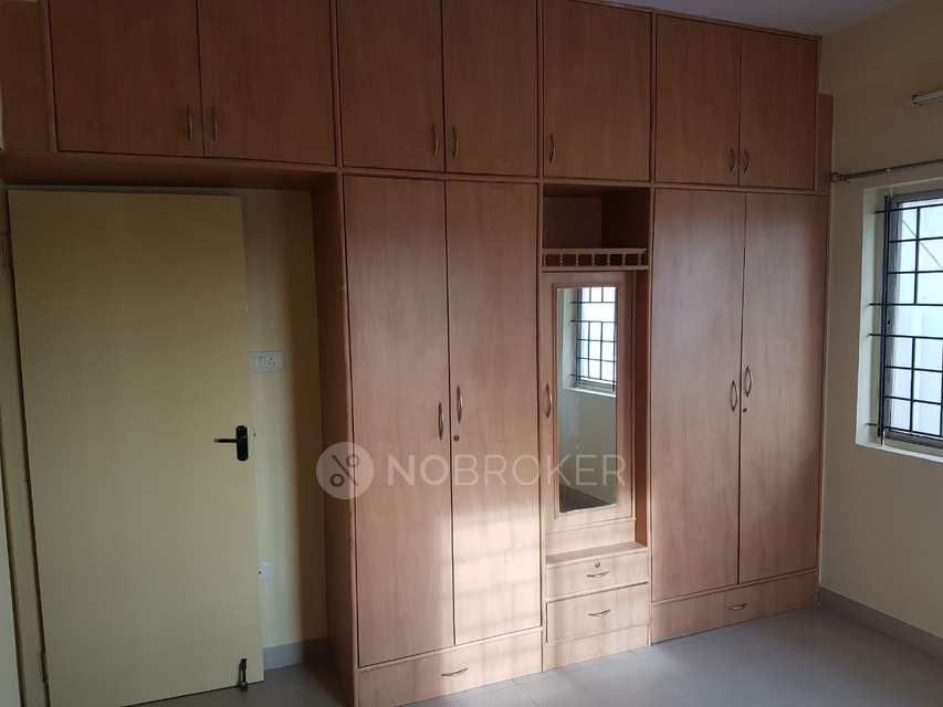 2 BHK Flat In Misty Meadows Apartment, Hsr Layout for Rent  In Hsr Layout