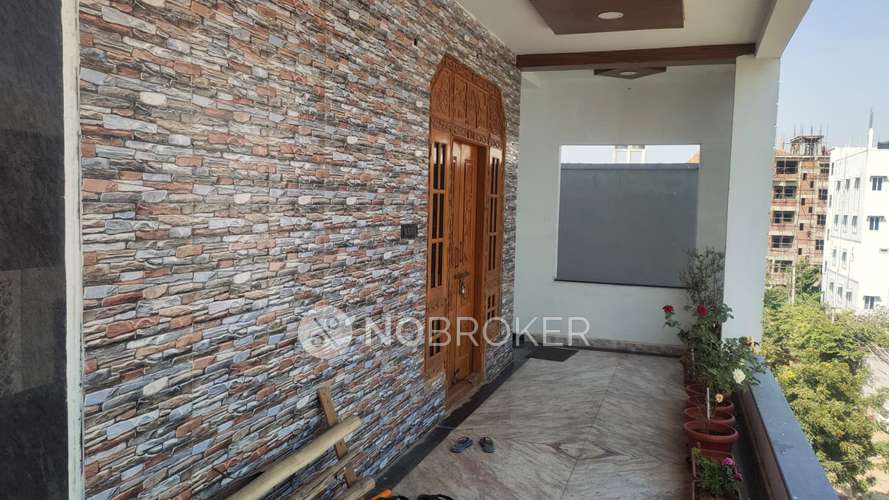 1 BHK Flat In Standalone Building  for Rent  In Bairamalguda