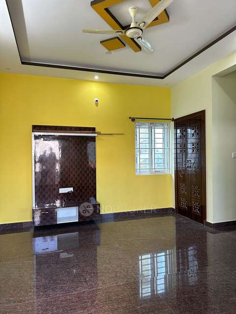 2 BHK Flat for Rent  In Kakimani Harsha Vardhan House