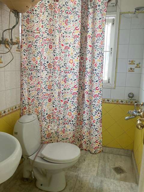 3 BHK Flat In Uppal Southend, Sector-49 For Sale  In Sector-49