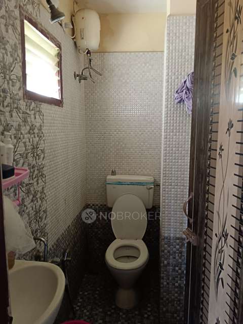 2 BHK Flat In Blessing Aishwaryam Flats For Sale  In Medavakkam