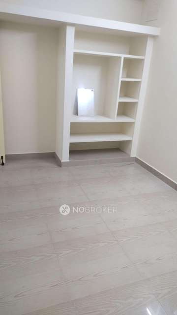 2 BHK Flat In The Dawn For Sale  In Selaiyur