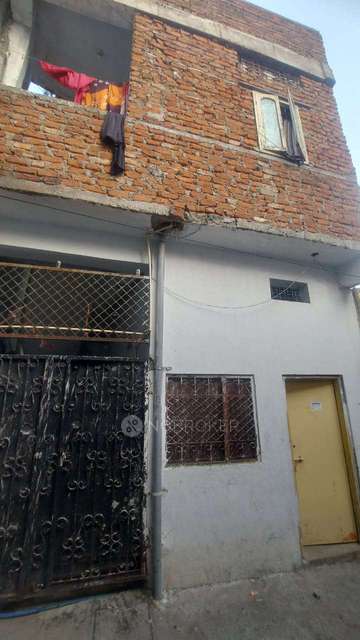 2 BHK House For Sale  In Yakutpura