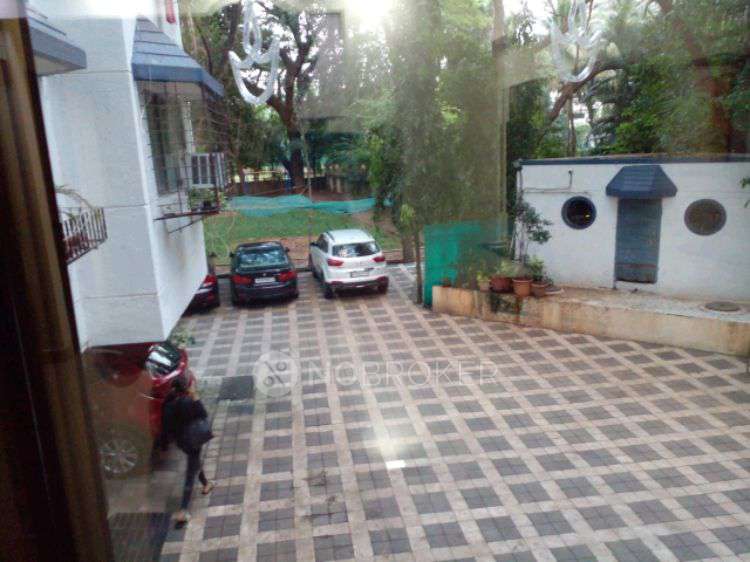 2 BHK Flat In Olympic Towers For Sale  In Andheri West