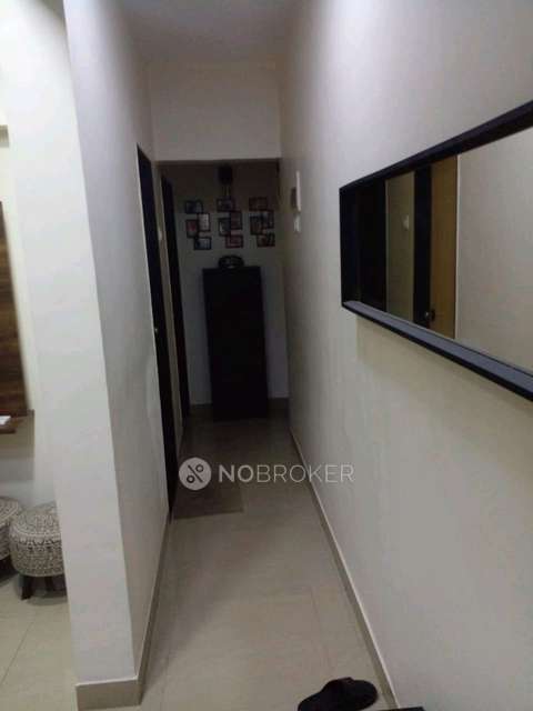 2 BHK Flat In Olympic Towers For Sale  In Andheri West