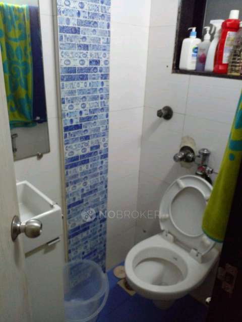 2 BHK Flat In Olympic Towers For Sale  In Andheri West