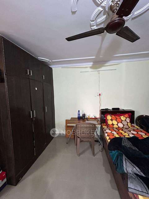 1 BHK House for Rent  In Dwarka