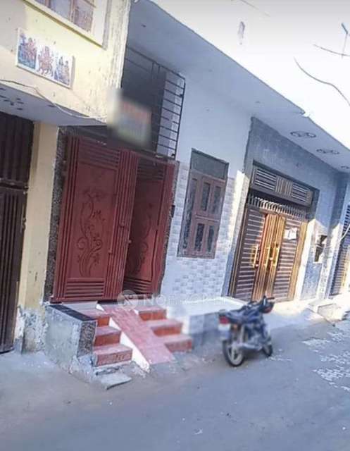 1 RK Flat In Standalone Building  for Rent  In Sector 37 