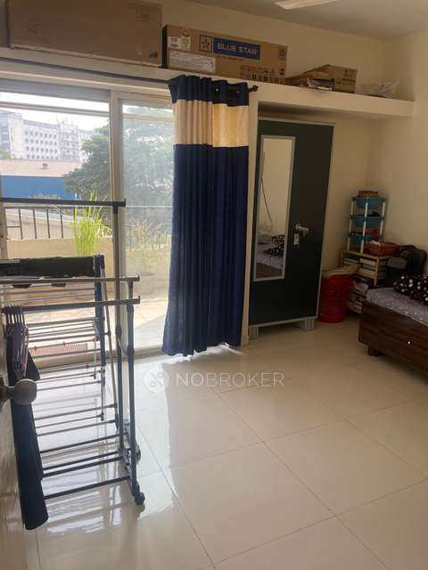 Single Room for Male In 2 BHK  In Swarganga Society In Pimpri-chinchwad