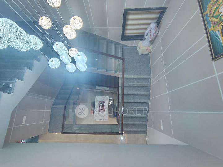 4+ BHK House For Sale  In Children Park