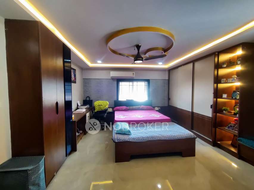 4+ BHK House For Sale  In Children Park