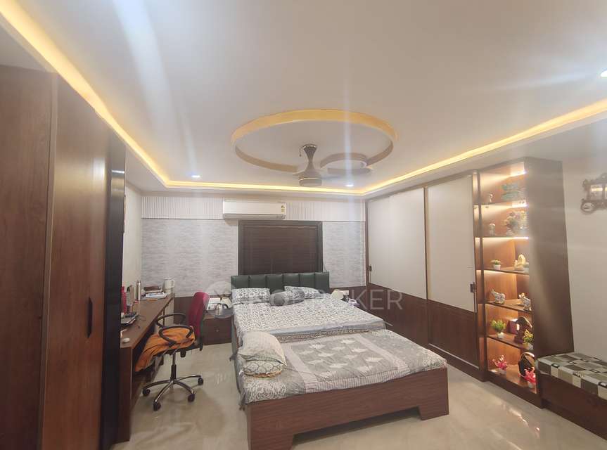 4+ BHK House For Sale  In Children Park