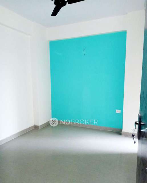 2 BHK Flat In Victoryone Central For Sale  In Saini