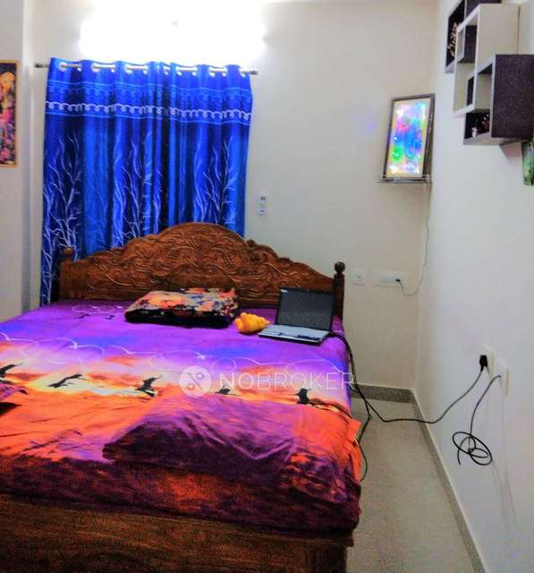 2 BHK Flat In Vsp Deepak Towers, Chandanagar, Miyapur For Sale  In Vsps Deepak Towers