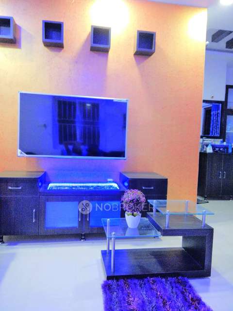 2 BHK Flat In Vsp Deepak Towers, Chandanagar, Miyapur For Sale  In Vsps Deepak Towers