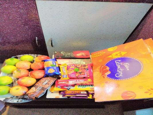 2 BHK Flat In Vsp Deepak Towers, Chandanagar, Miyapur For Sale  In Vsps Deepak Towers