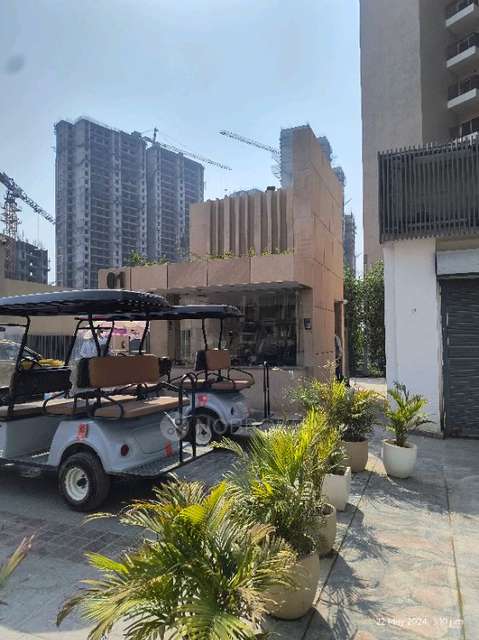 Shop in Hc9p+qv3, Sector 1, Bisrakh Jalalpur, Greater Noida, Bisrakh Jalalpur, Uttar Pradesh 201306, India, Greater_noida for sale 