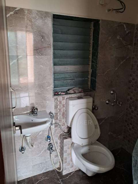 1 BHK Flat In Mohan Highlands For Sale  In Badlapur Gaon