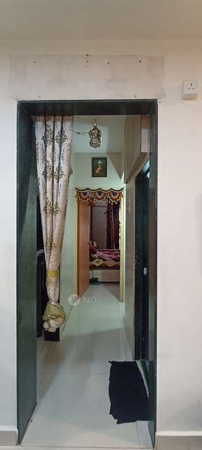 2 BHK Flat In Ganesh Krupa Chs For Sale  In Cholegaon Thakurli East,