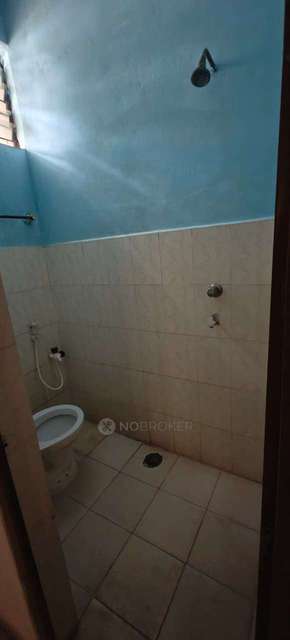 2 BHK Flat In Sri Mallikarjun Nilayam For Sale  In Yapral