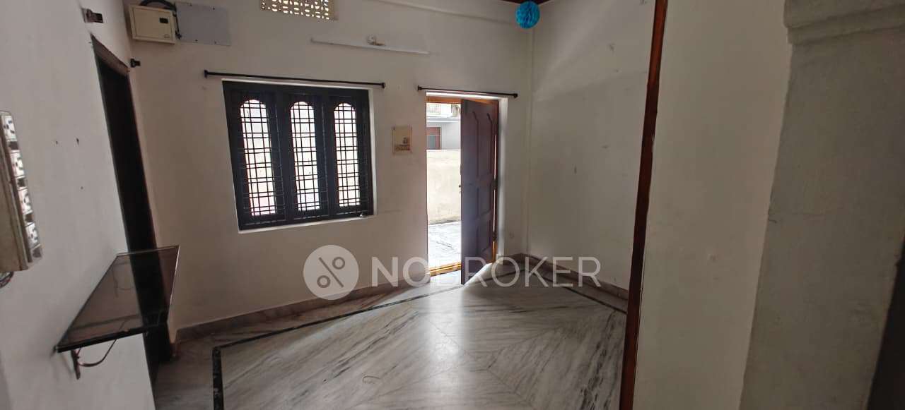 2 BHK Flat In Sri Mallikarjun Nilayam For Sale  In Yapral
