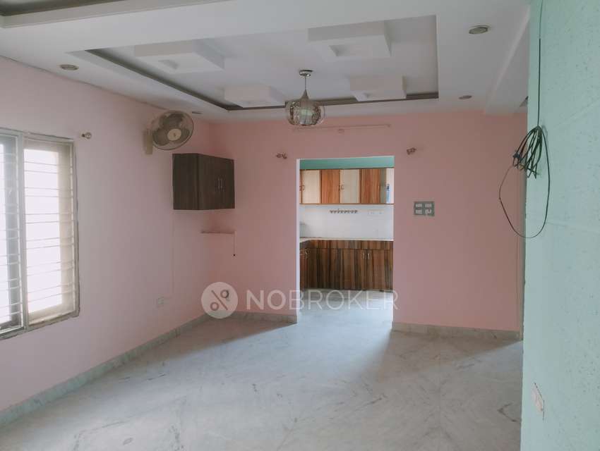 2 BHK Flat In Sprinteq Icon Seven For Sale  In Puppalguda, Ranga Reddy