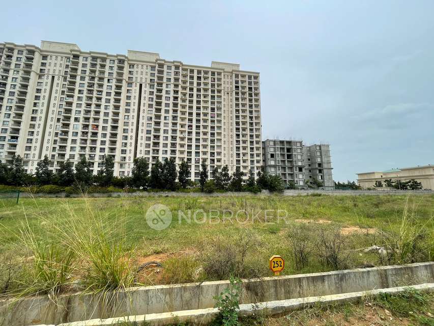 Plot For Sale  In Nti Layout Phase 3 In Devinagar