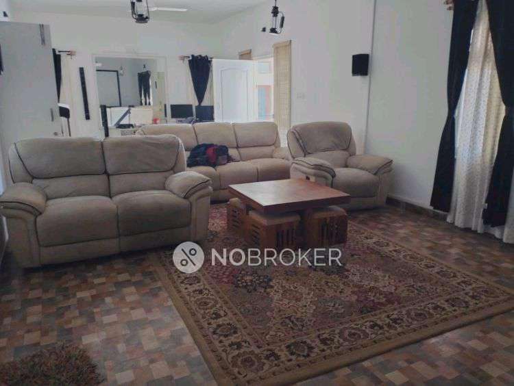 4+ BHK Flat In Raj Bhavan  For Sale  In Parappana Agrahara