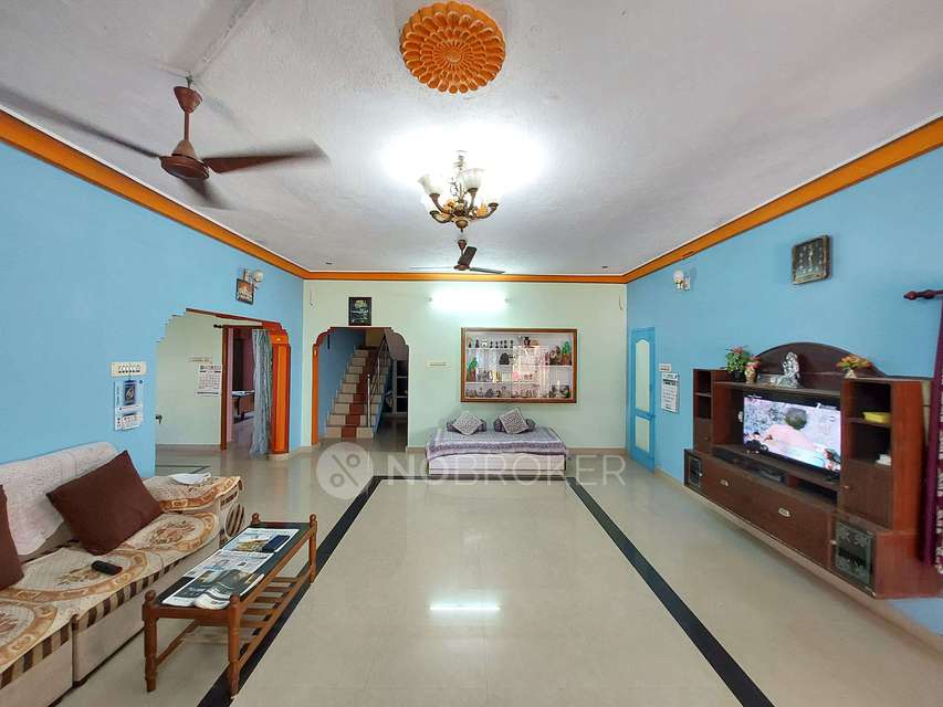 4+ BHK House For Sale  In Tharapakkam