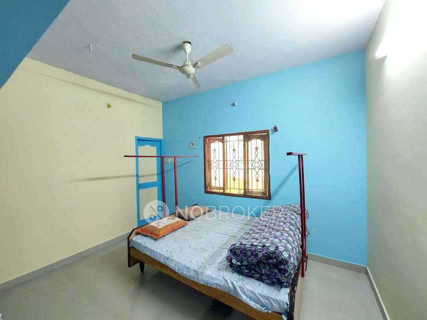 4+ BHK House For Sale  In Tharapakkam
