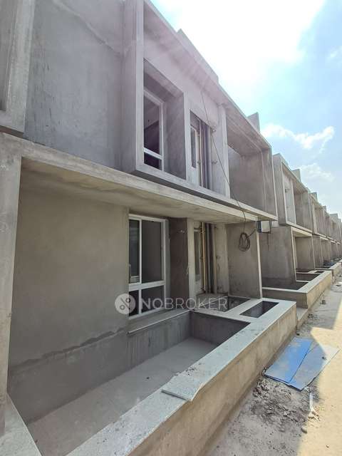 4+ BHK Villa In Radiance Gardenia For Sale  In Hennur