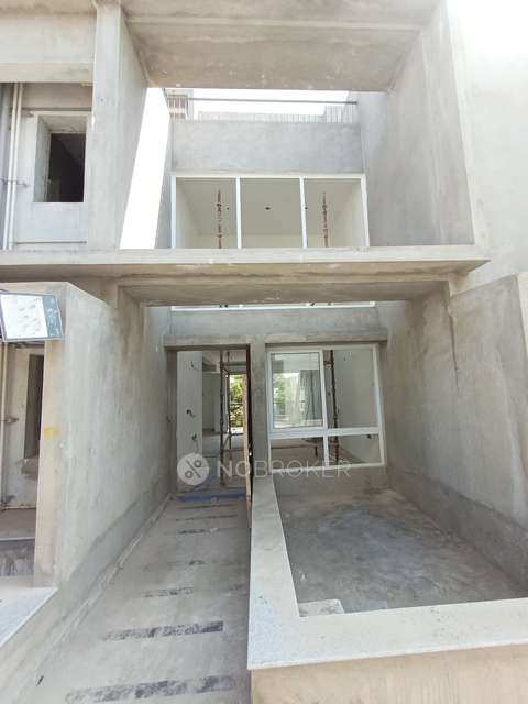 4+ BHK Villa In Radiance Gardenia For Sale  In Hennur