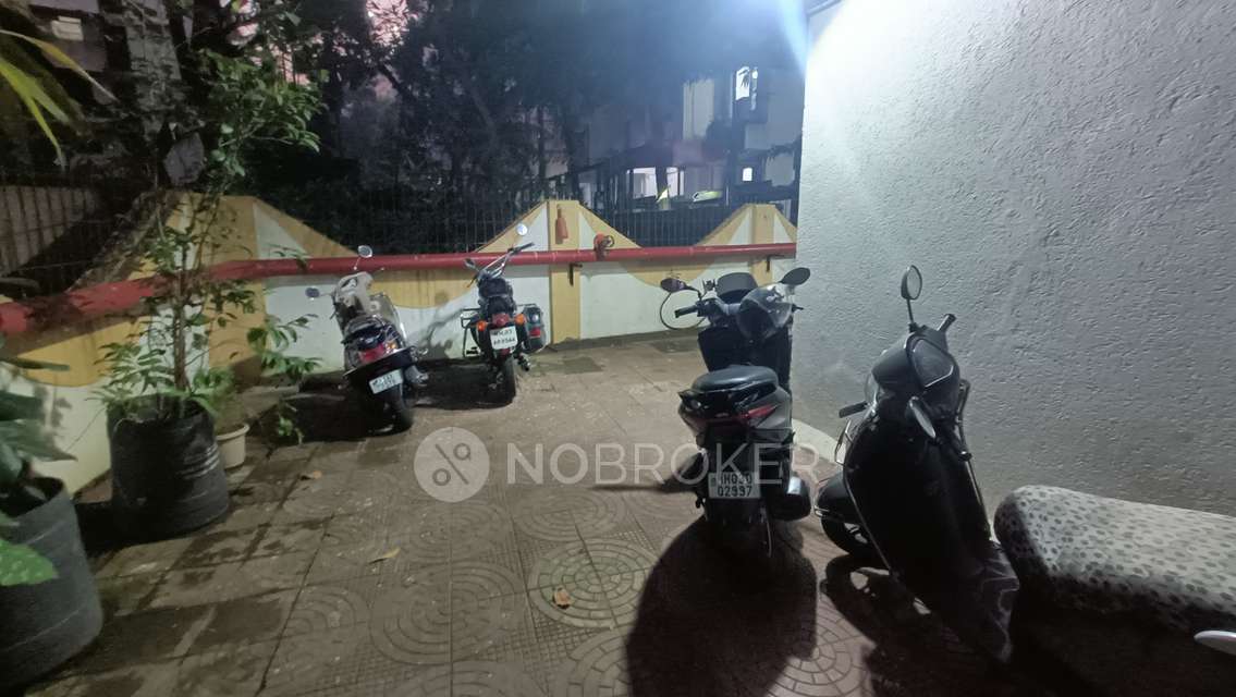 1 RK Flat In 1 C Heriatage Chs For Sale  In Mulund West