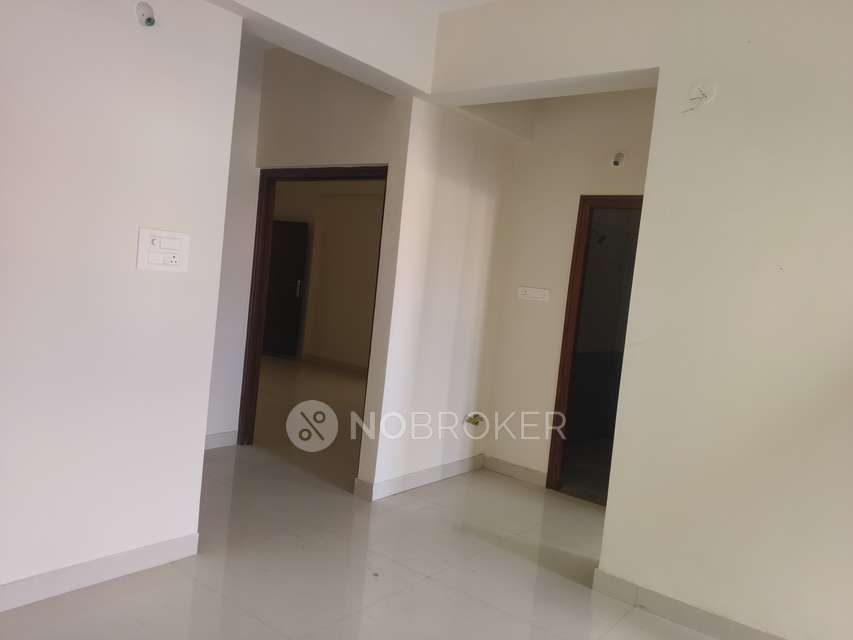 2 BHK Flat In Hpr Lakefront For Sale  In Hafeezpet
