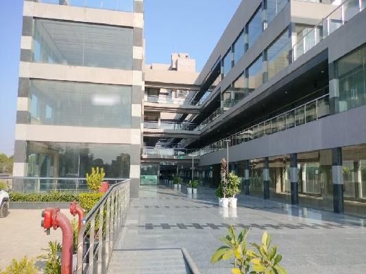 Shop in Nimai Place, Gurgaon for sale 