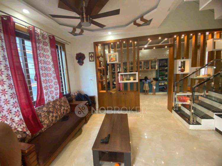 4+ BHK House For Sale  In Koti Hosahalli