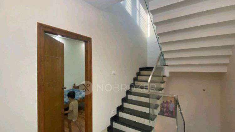 4+ BHK House For Sale  In Koti Hosahalli