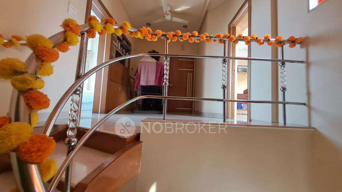 3 BHK Flat In Laxmi Prasad Apartment Navi Peth Pune For Sale  In Sadashiv Peth