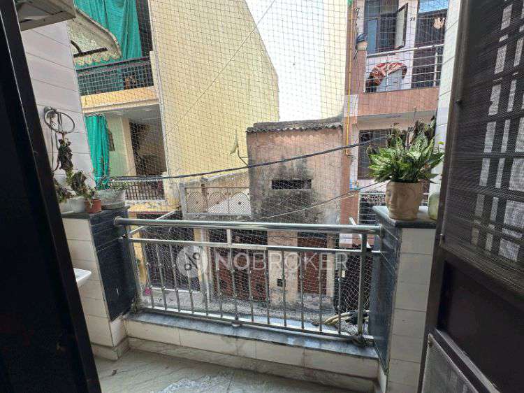 PG for Anyone in Janakpuri