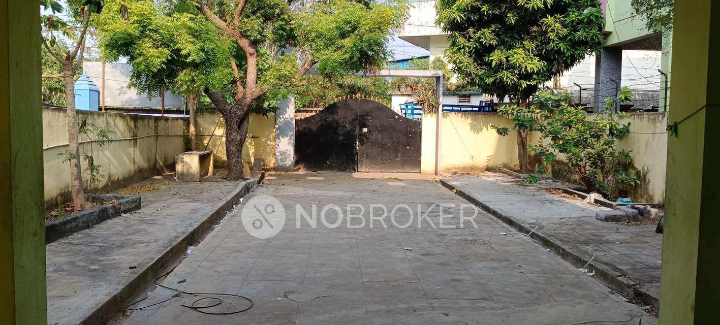3 BHK House for Rent  In 166.annaneswari Amman Koli Street, Kozhumanivakkam, Mangadu, Sikkarayapuram, Chennai, Tamil Nadu 600069, India