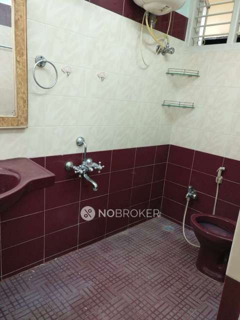 4 BHK Flat For Sale  In  Sanjayanagara, 