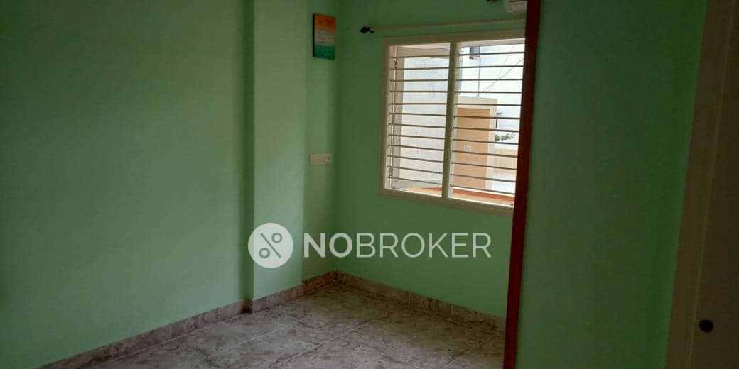 4 BHK Flat For Sale  In  Sanjayanagara, 