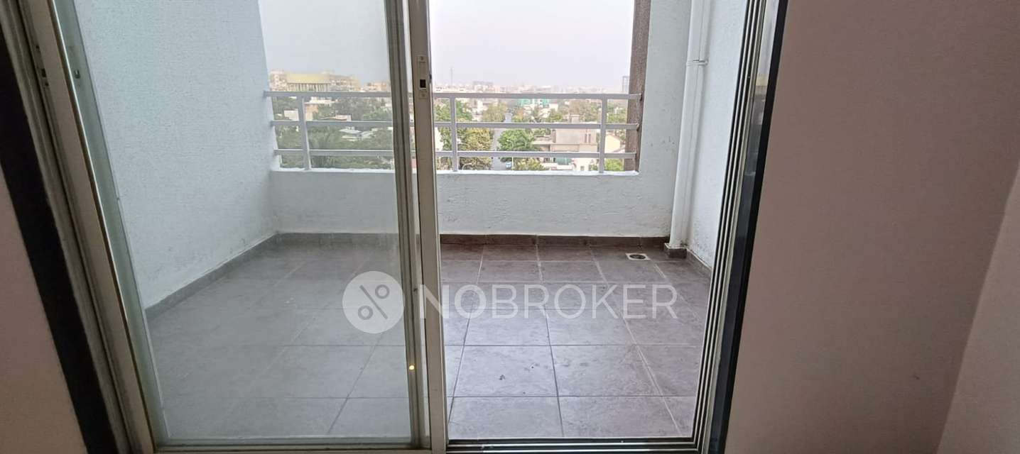 2 BHK Flat In Chandrarang Capital Tower For Sale  In Pimpri-chinchwad