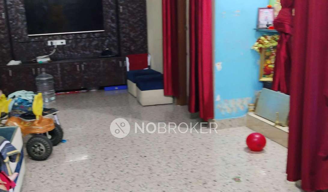 4+ BHK House For Sale  In Hbr Layout, 