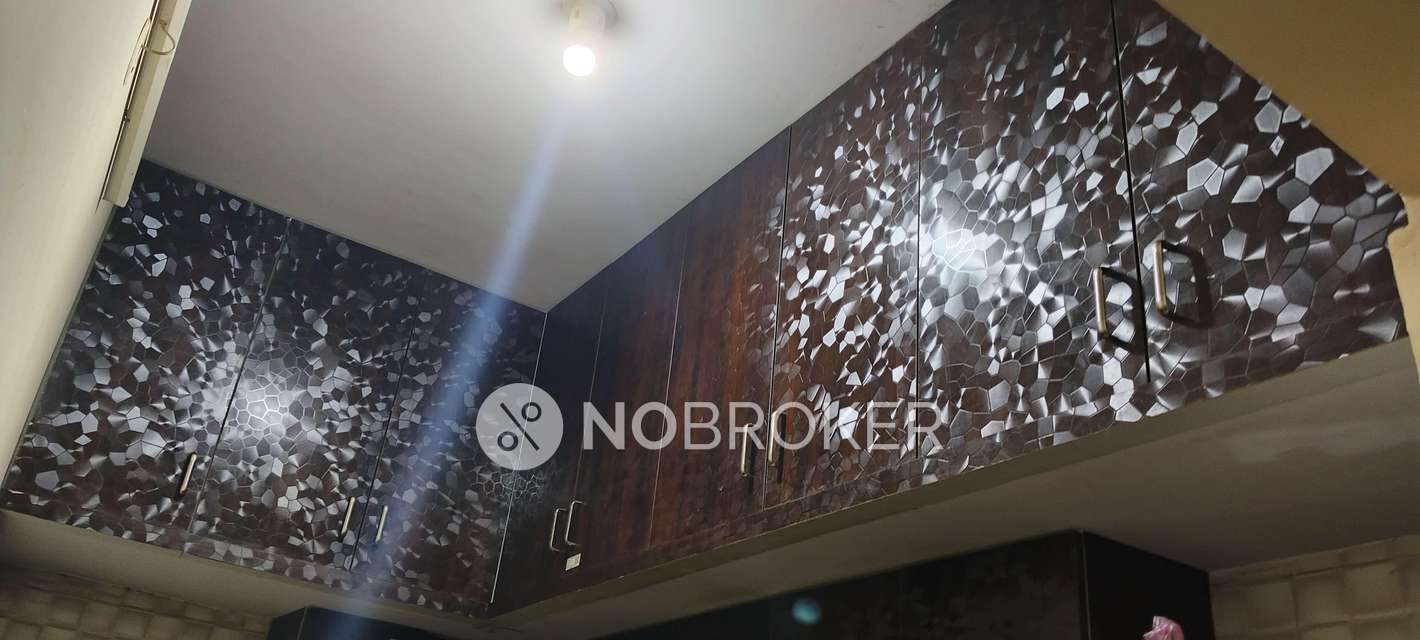 4+ BHK House For Sale  In Hbr Layout, 