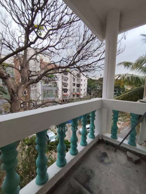 3 BHK Flat In Gayathri Enclave For Sale  In Banaswadi