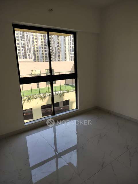 2 BHK Flat In Runwal Gardens, Dombivli East For Sale  In Runwal Gardens, Dombivli East