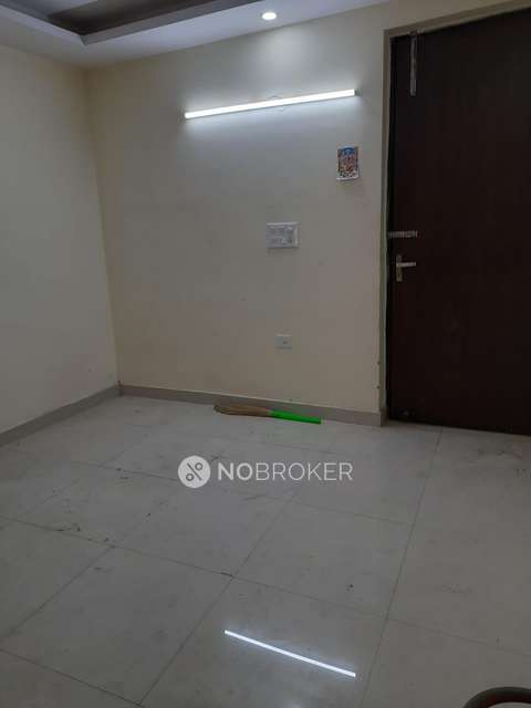 1 BHK Flat In Tanwar For Sale  In Rajpur Khurd Extension